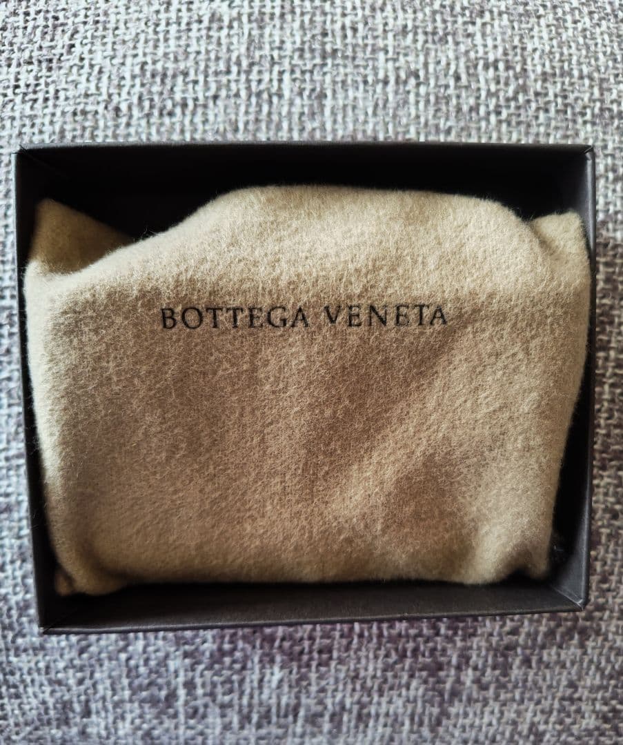 極美品　ボッテガヴェネタ イントレチャート 　ケース