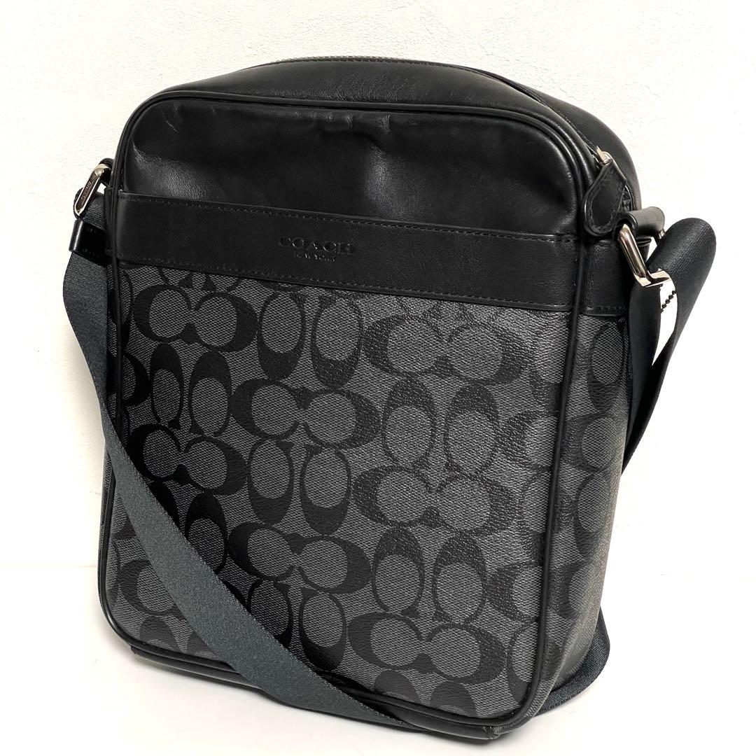 ✨美品✨COACH コーチ シグネチャー フライトバッグ クロスボディ 斜め掛け
