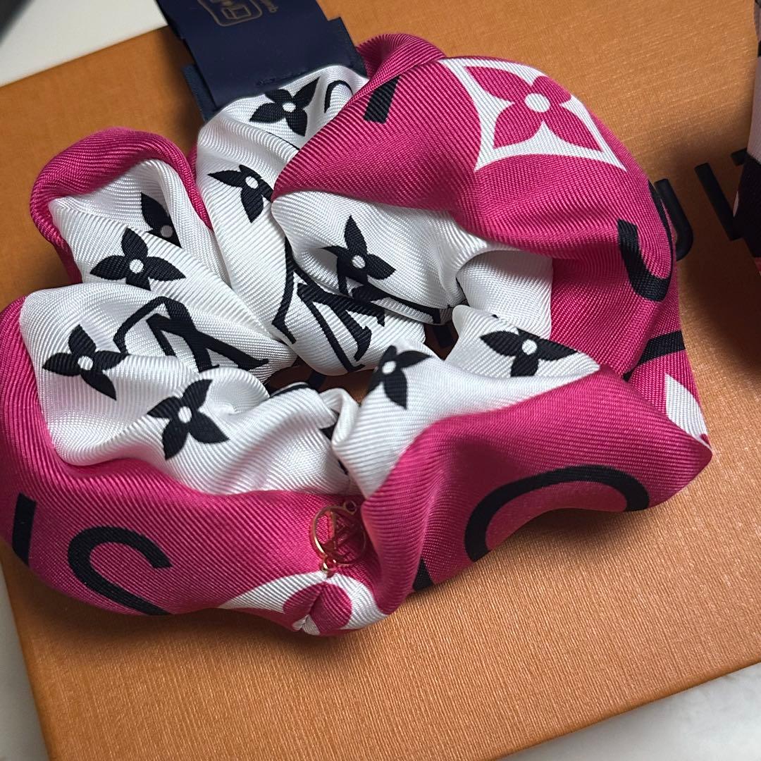 louisvuitton ルイヴィトン　シュシュ セット・アニモグラム ゼブラ