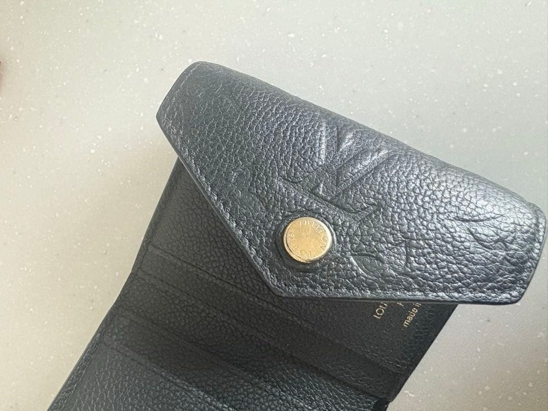 【正規品】ルイヴィトン 三つ折り財布 モノグラムア ポルトフォイユヴィクトリーヌ