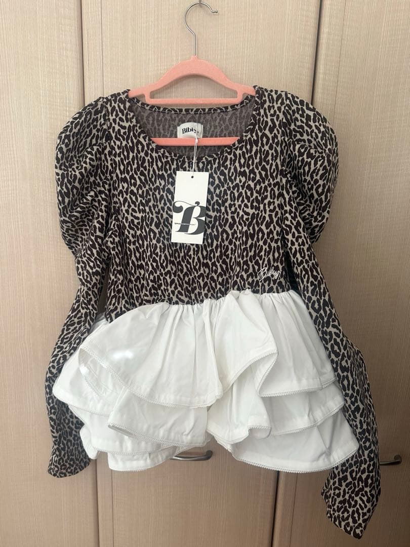 bibiy. EFFIE PEPURAMU LEOPARD TOP 新品未使用
