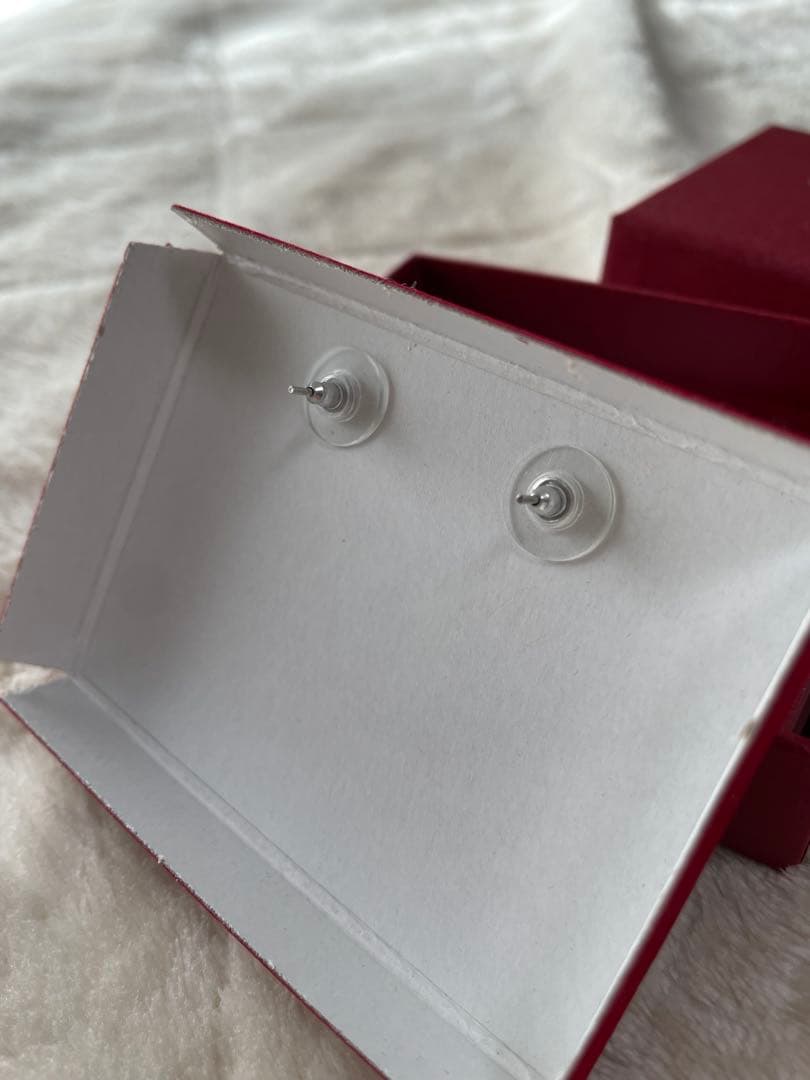 [値下げ]FERRAGAMO フェラガモ ANA機内販売限定 ピアス