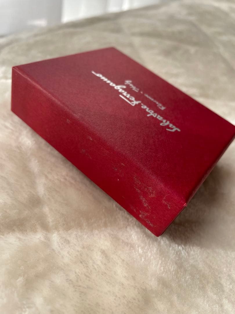 [値下げ]FERRAGAMO フェラガモ ANA機内販売限定 ピアス