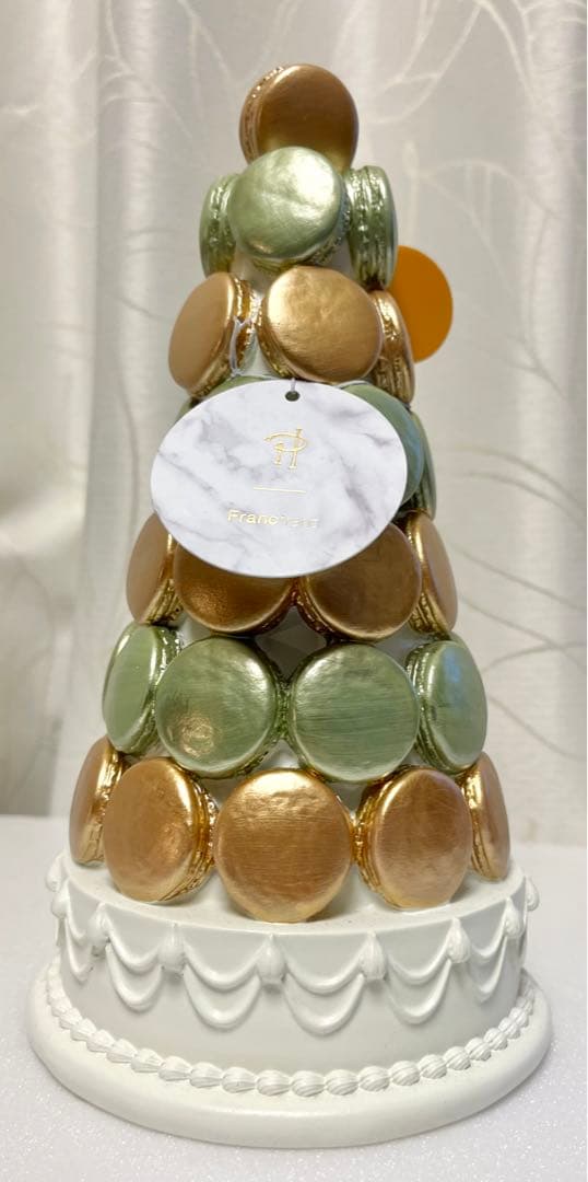 ピエールエルメ　フランフラン　コラボ　限定　マカロンタワー　ツリー　クリスマス