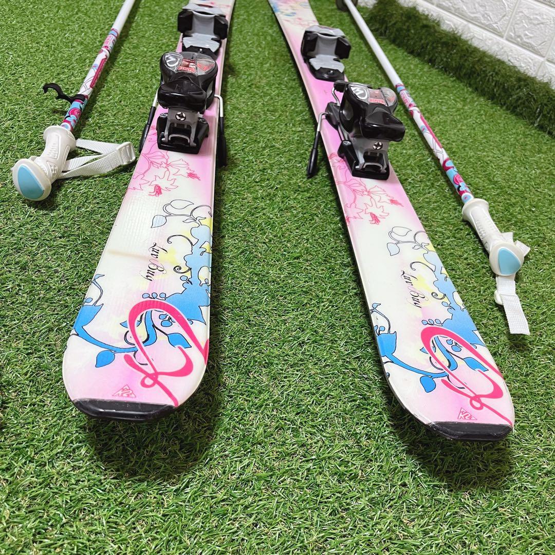 K2 かわいいピンク 女の子 ジュニアスキー板 134cm ストック棒付き