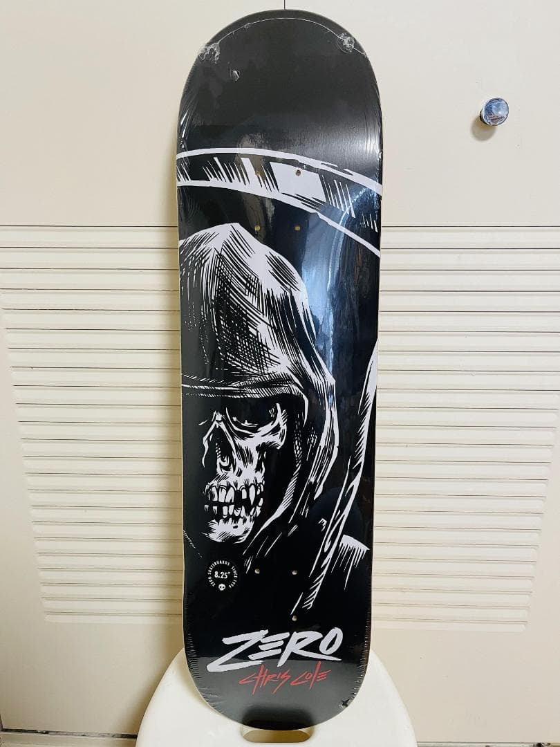 台湾製無地黒デッキテープ付き　ZERO ゼロ スケートボードデッキ　8.25