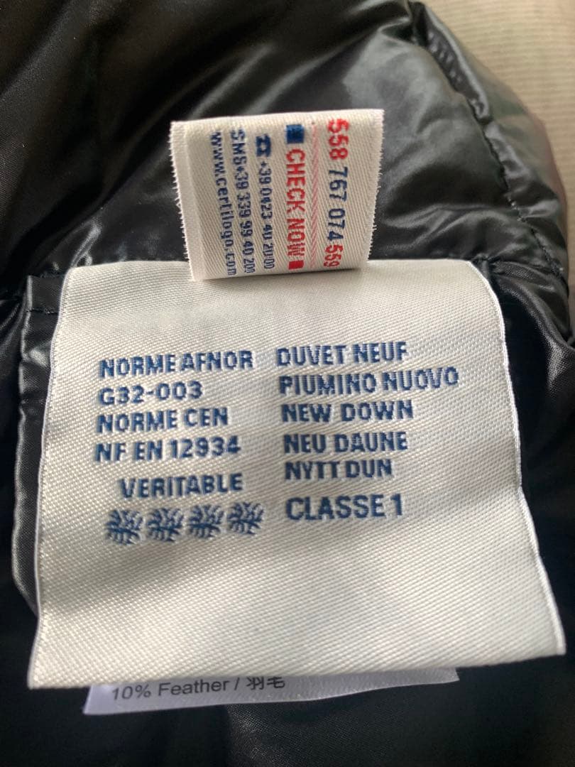 【美品】MONCLER ダウンベスト 黒　サイズ1