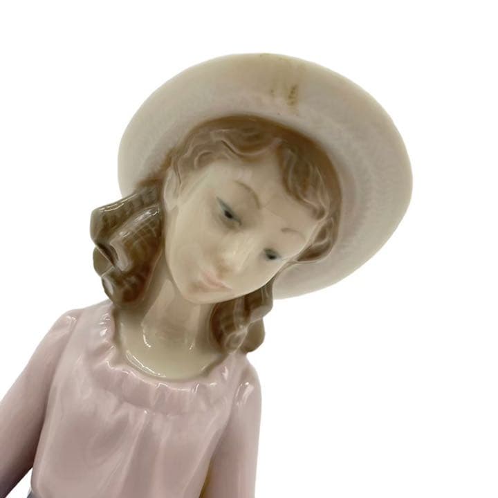 LLADRO　リアドロ　置物　フィギュア　陶器　花　帽子　婦人　5027