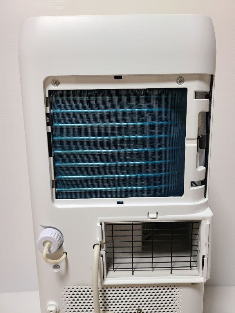 【美品】 アイリスオーヤマ ポータブルエアコン IPA-2221G　2021年製