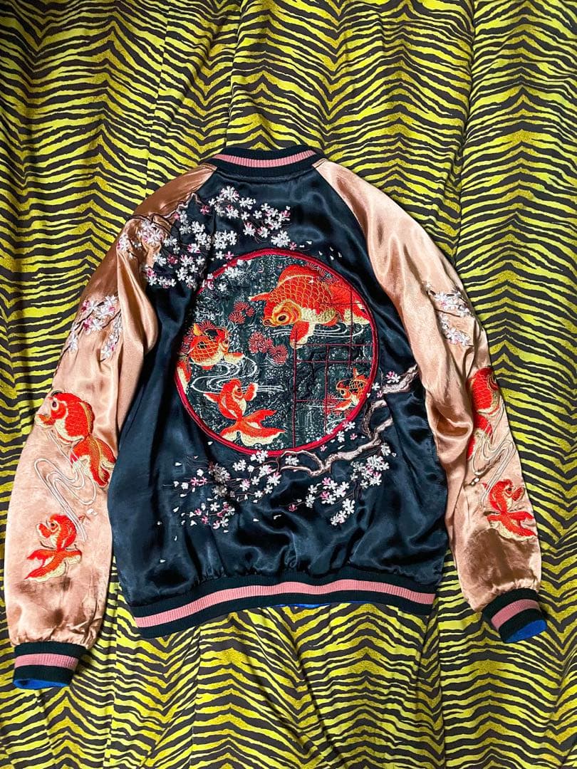 スカジャン　金魚　花旅楽団　Mサイズ　期間限定値下げ中