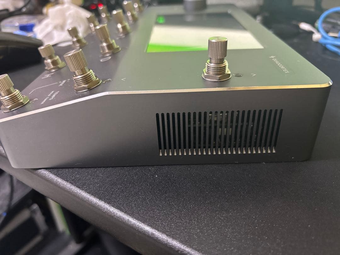 ギター Quad Cortex