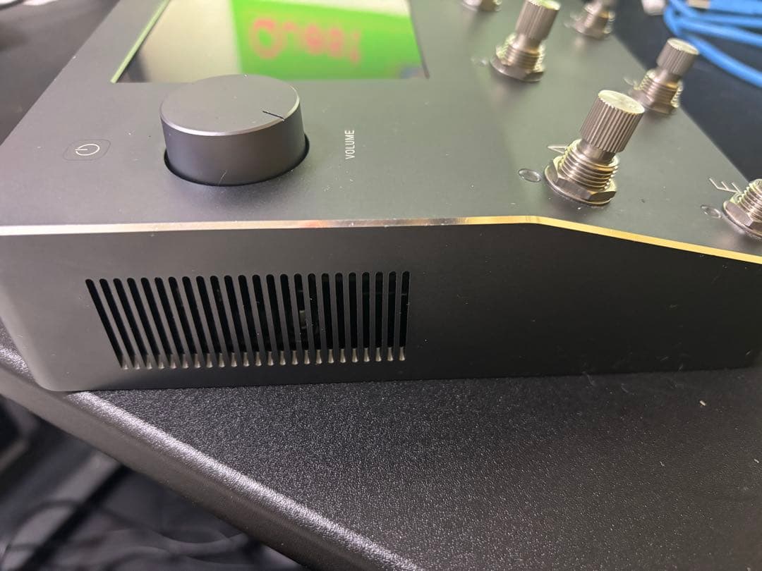 ギター Quad Cortex