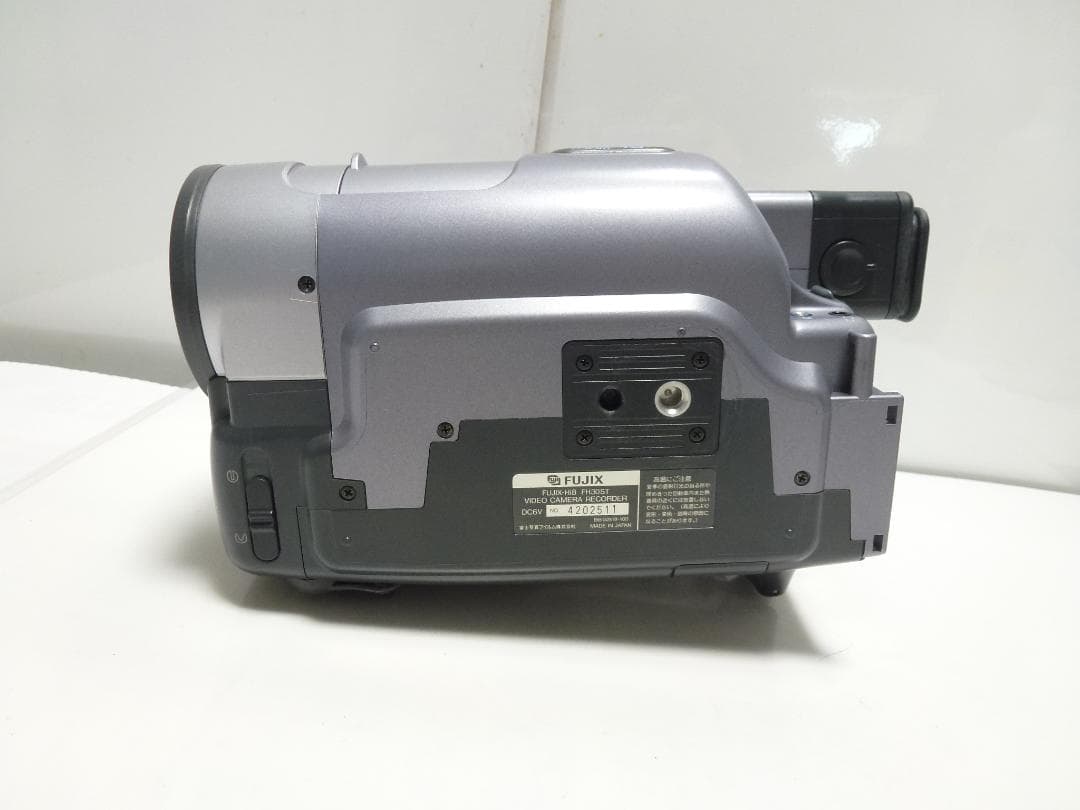 希少　動作品　富士フイルム　FUJIX-Hi8　 FH30ST 　ビデオカメラ