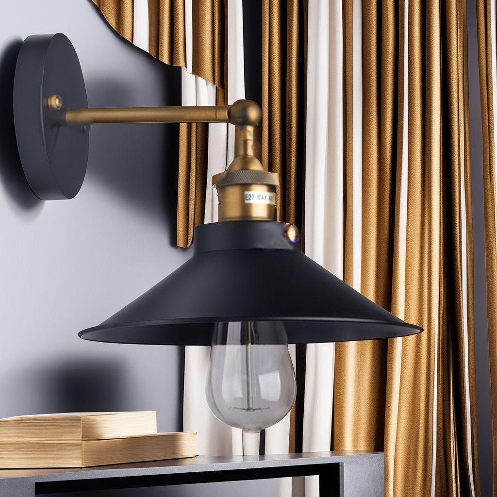 アンティークのスタイル　魅力的なデザイン　ウォールランプ