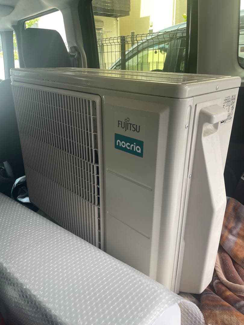 Fujitsu nocria 壁掛けエアコン18畳用