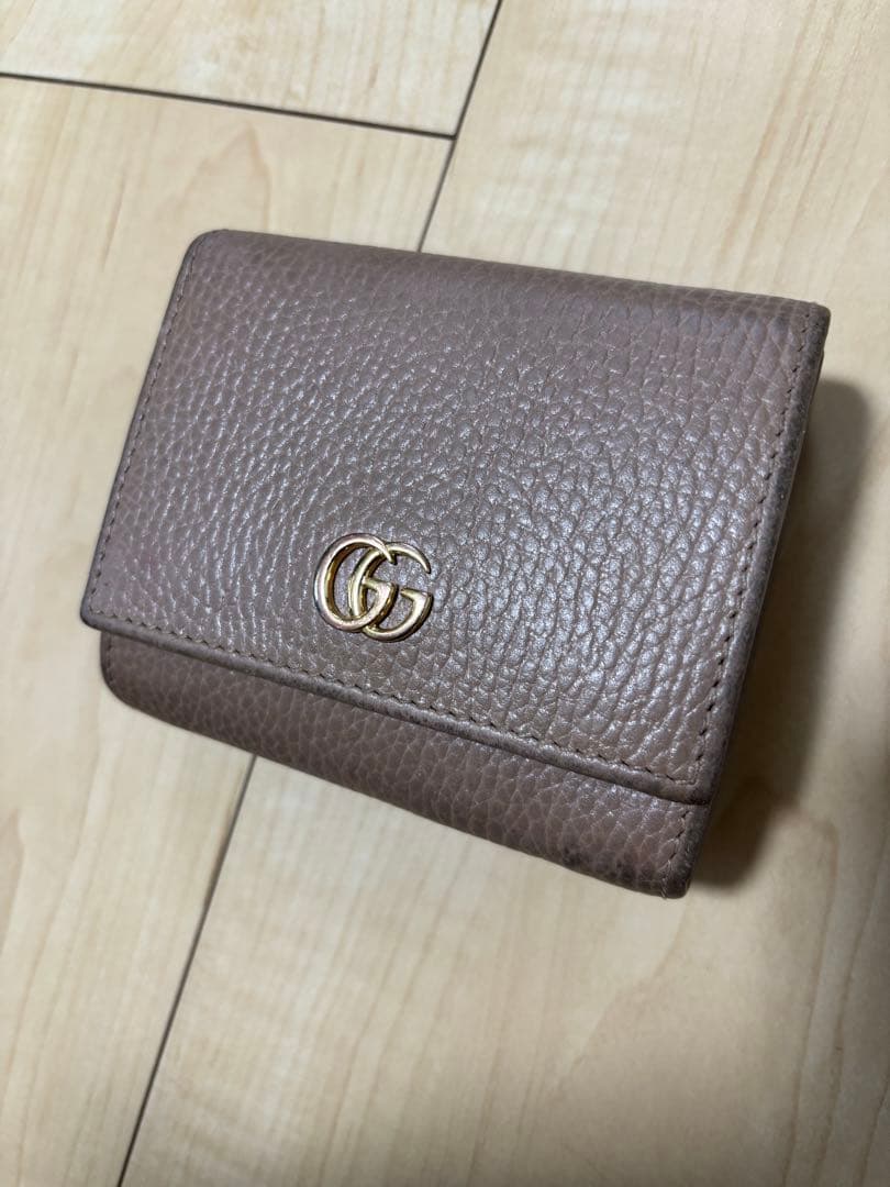 GUCCI ピンクブラウン 二つ折り財布