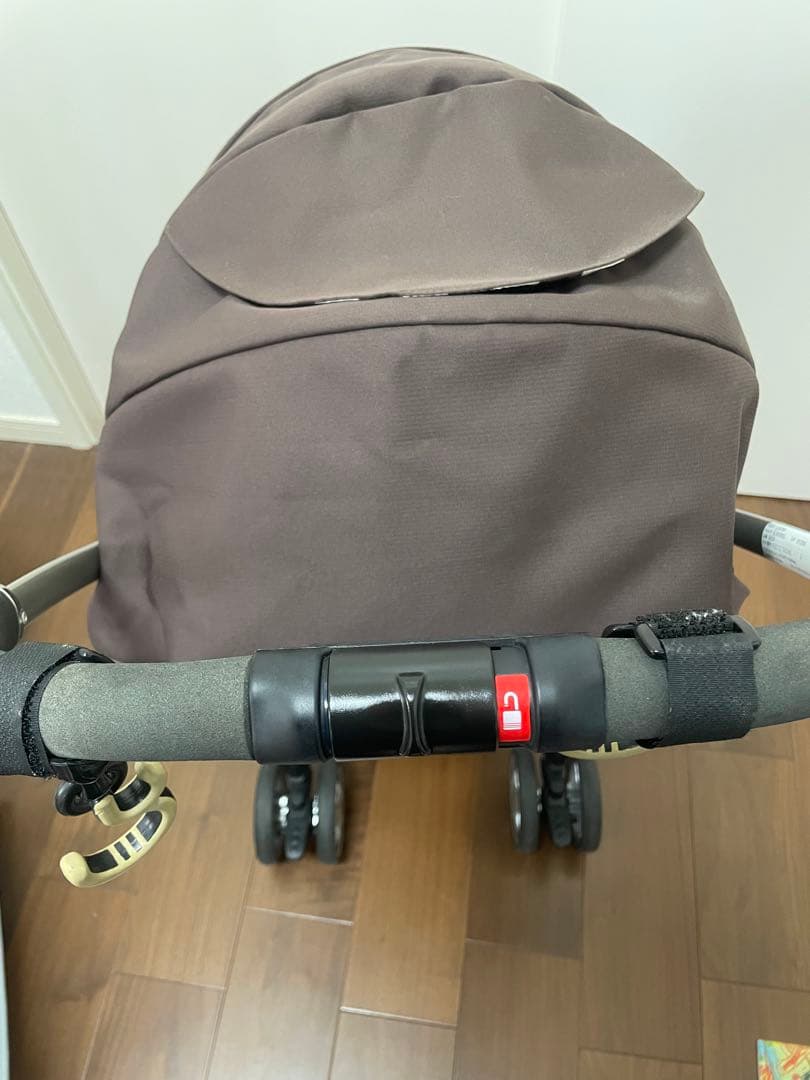 希少人気色　ラクーナ　ベビーカーAprica アップリカ　ブラウン　引取歓迎