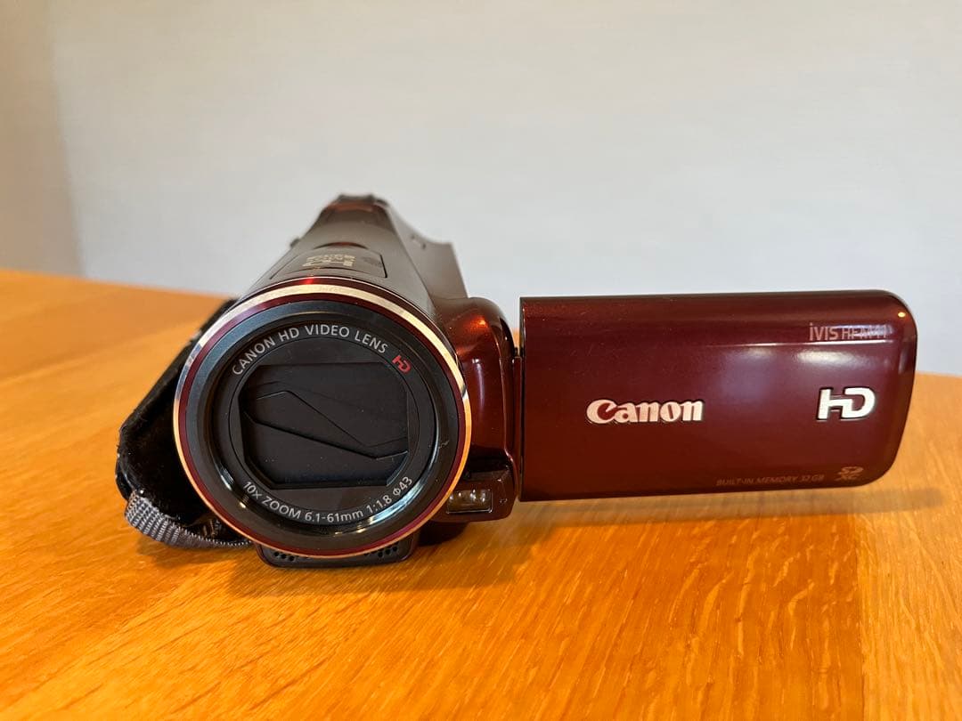 ビデオカメラ Canon iVIS HF M41
