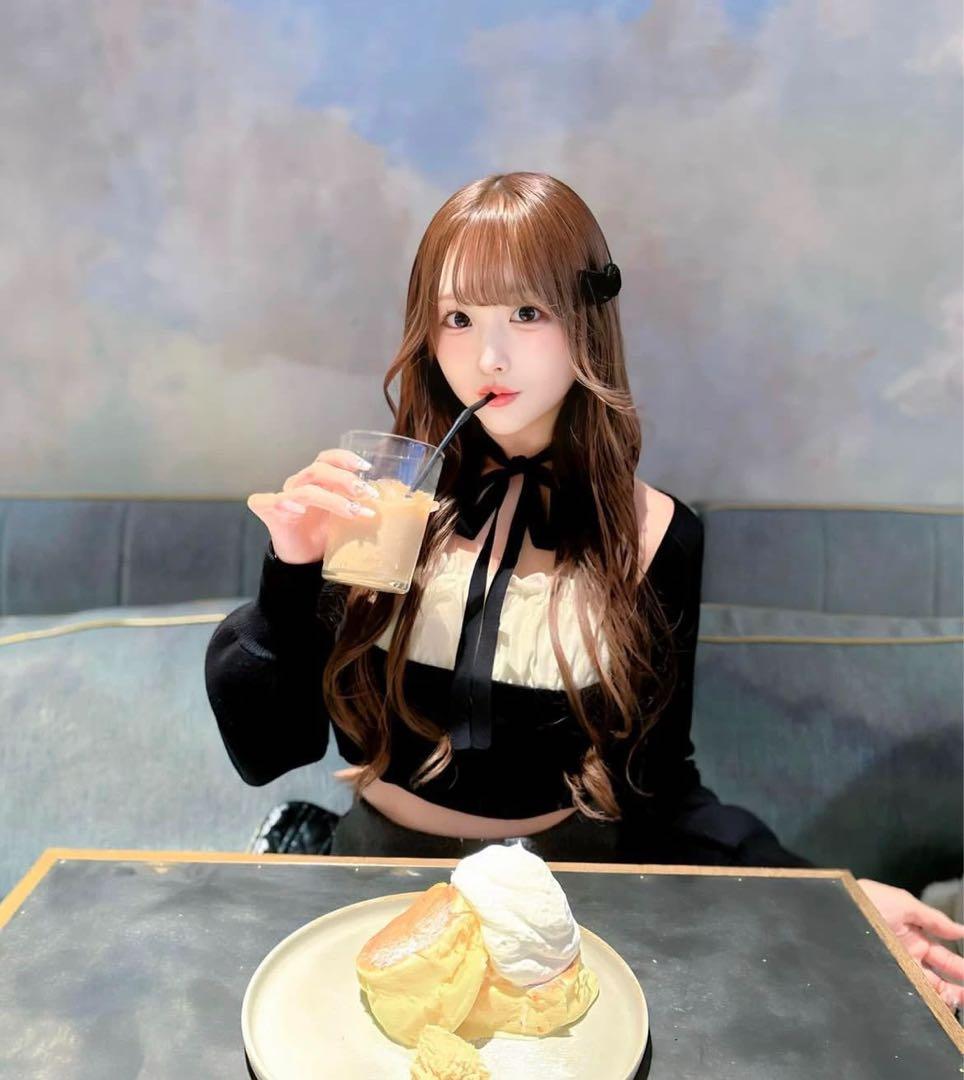 andmary　mew frill tops　black