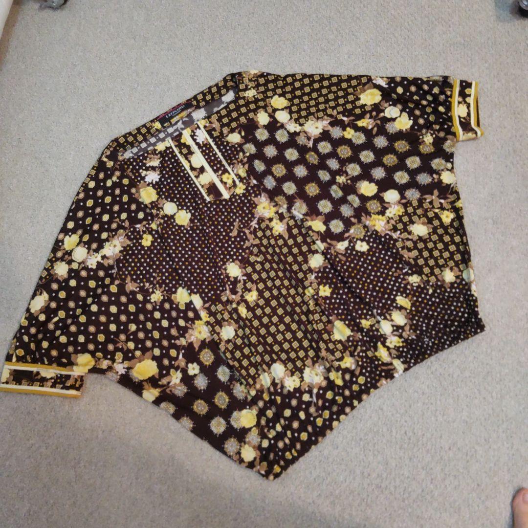 ♥️最終セール値下げ☆レオナールロゴが沢山入ったドルマンスリーブチュニック美品