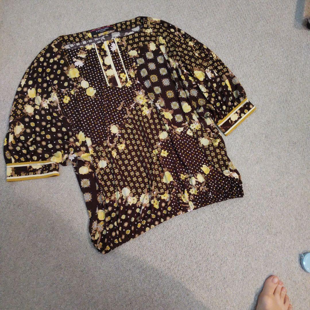 ♥️最終セール値下げ☆レオナールロゴが沢山入ったドルマンスリーブチュニック美品