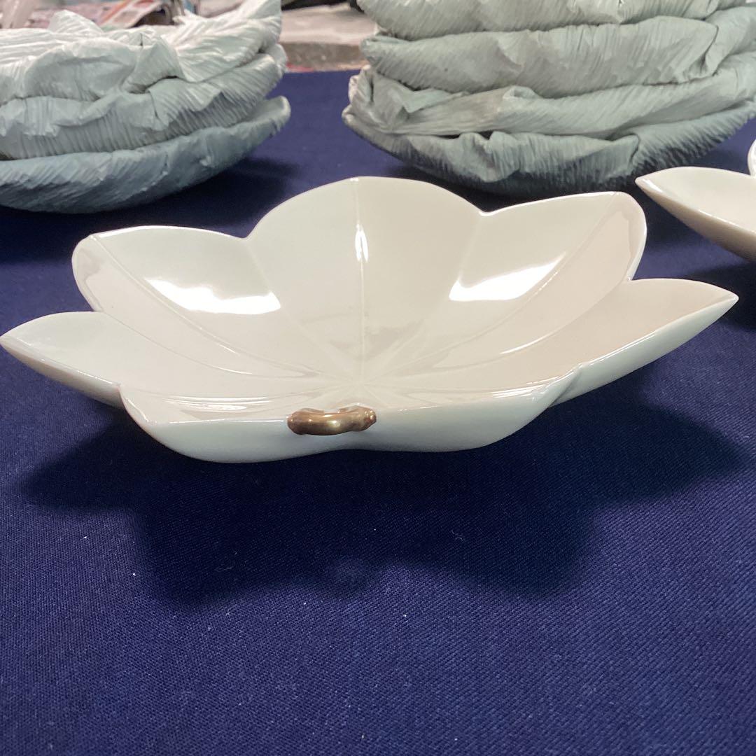 tama　　白釉紅葉型向付9客　　新品未使用