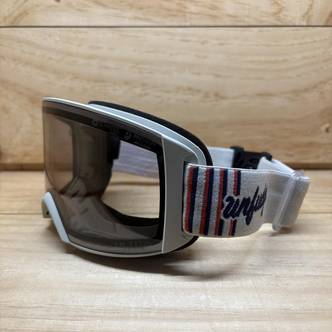 【1556】 SWANS　スワンズ　RACAN　ラカン