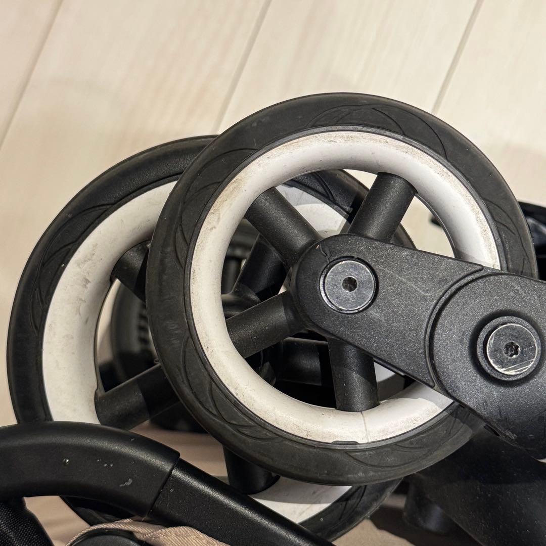 バガブー バタフライ デザートトープ B型ベビーカー