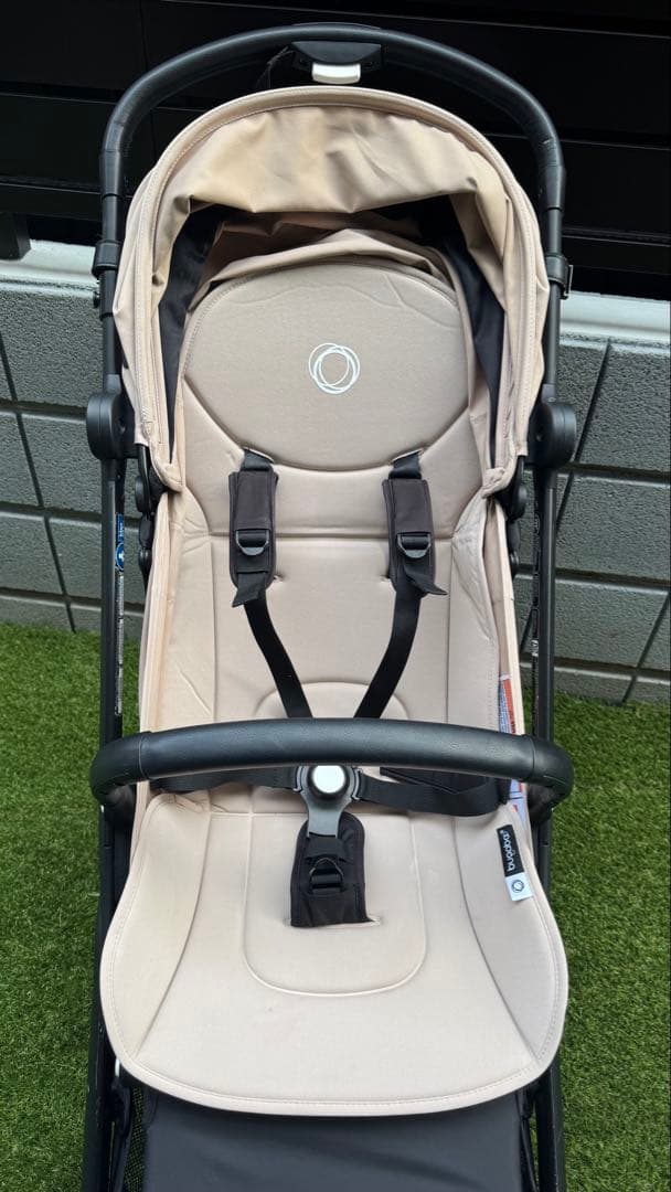 バガブー バタフライ デザートトープ B型ベビーカー
