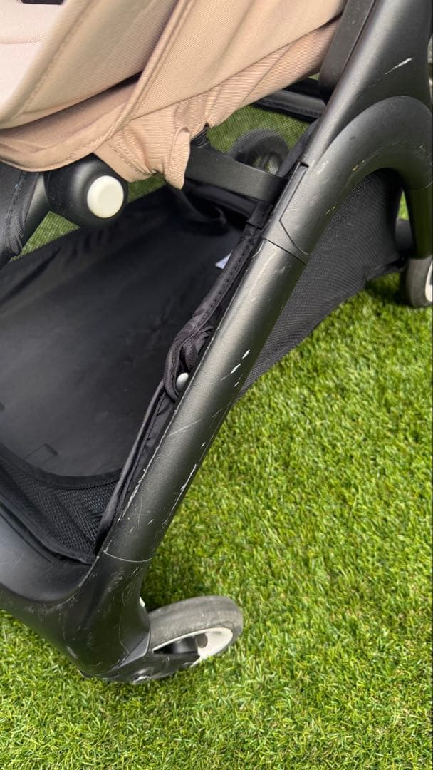 バガブー バタフライ デザートトープ B型ベビーカー