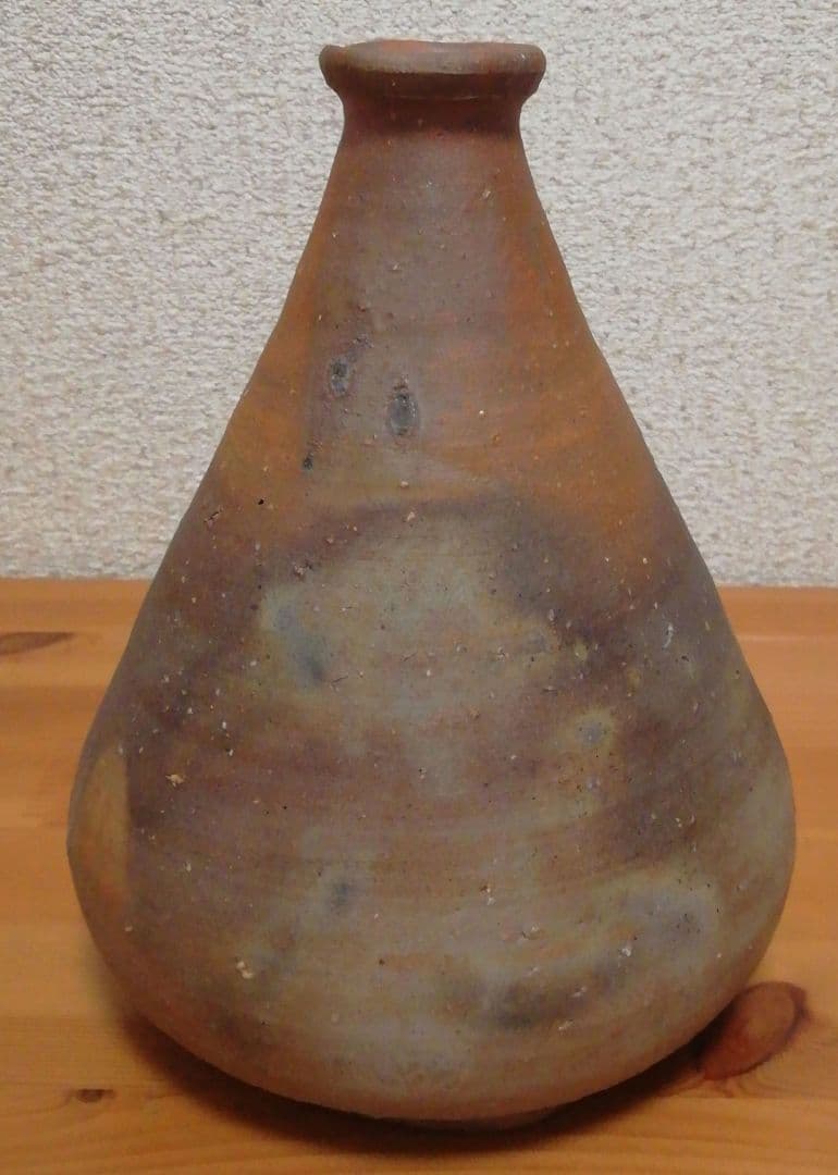 金重道明作　備前焼　一輪　花入　共箱　略歴付　花瓶