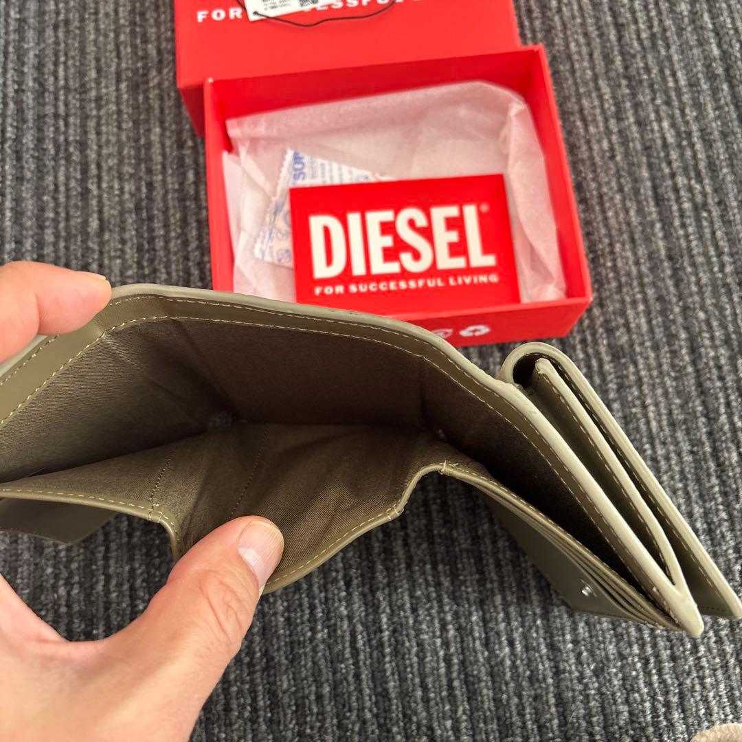 ディーゼル　SMALL ACC DIESEL MALE 三つ折り財布34100円