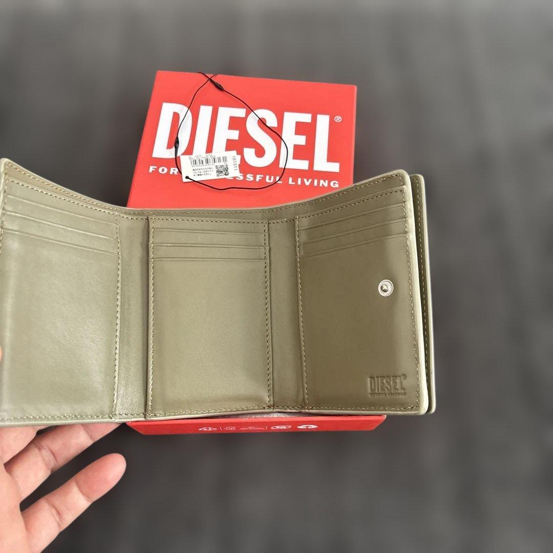 ディーゼル　SMALL ACC DIESEL MALE 三つ折り財布34100円