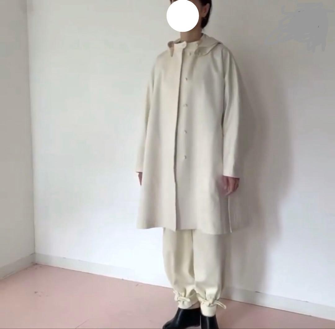 美品　TENNE HANDCRAFTED MODERN ケープコート　アイボリー