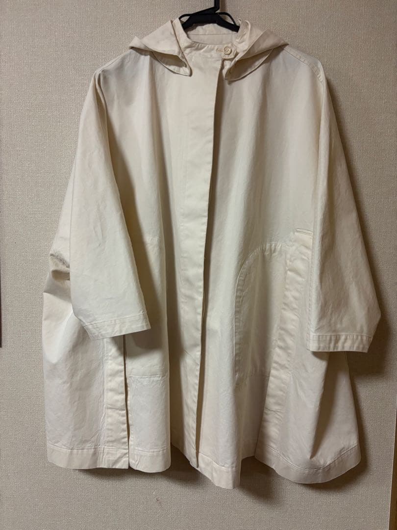 美品　TENNE HANDCRAFTED MODERN ケープコート　アイボリー