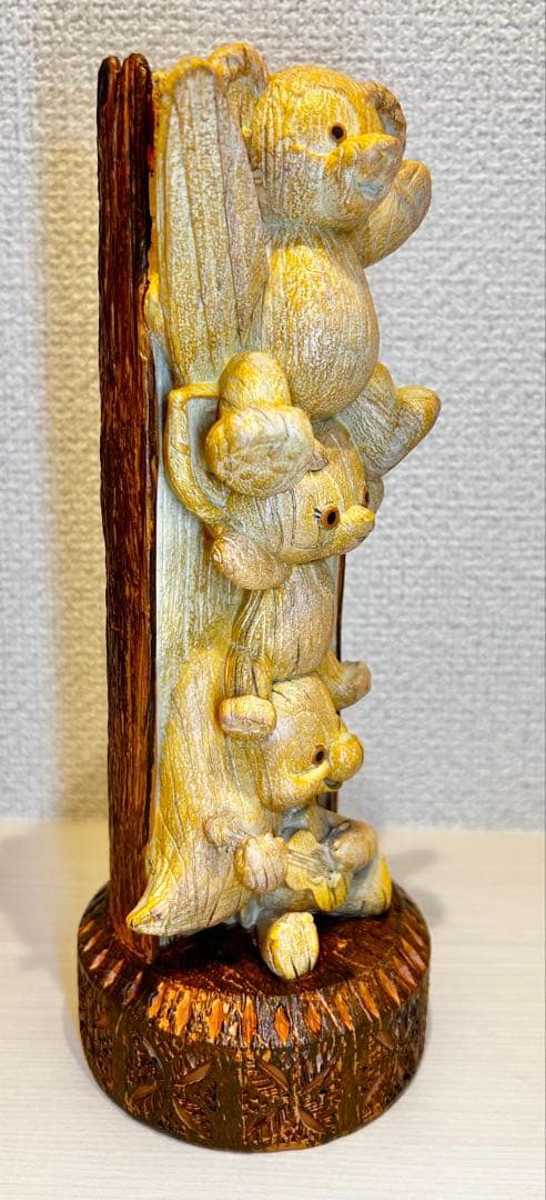 ハワイ　アウラニディズニー限定ダッフィー&フレンズ木彫風置物