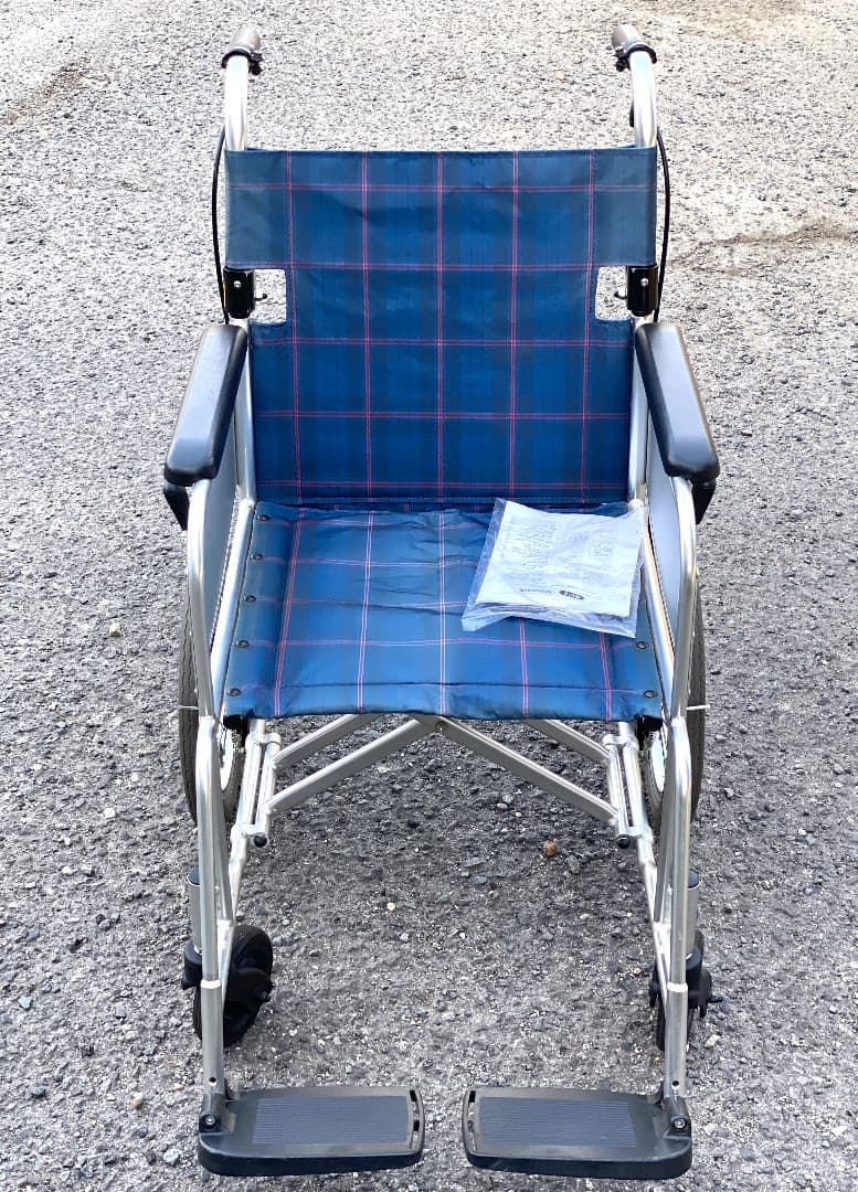 MIKI ミキ 超軽量 介助型車いす C43KDB NCS