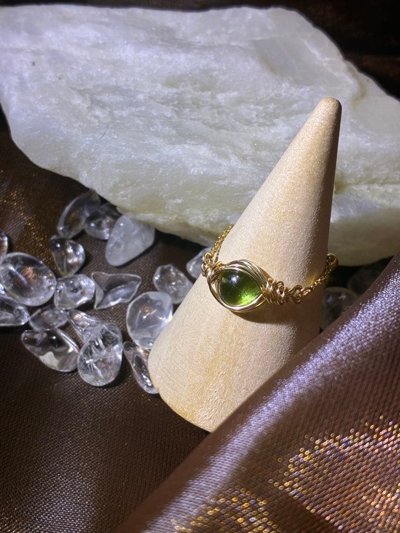 パキスタン産 ペリドット チェーンリング