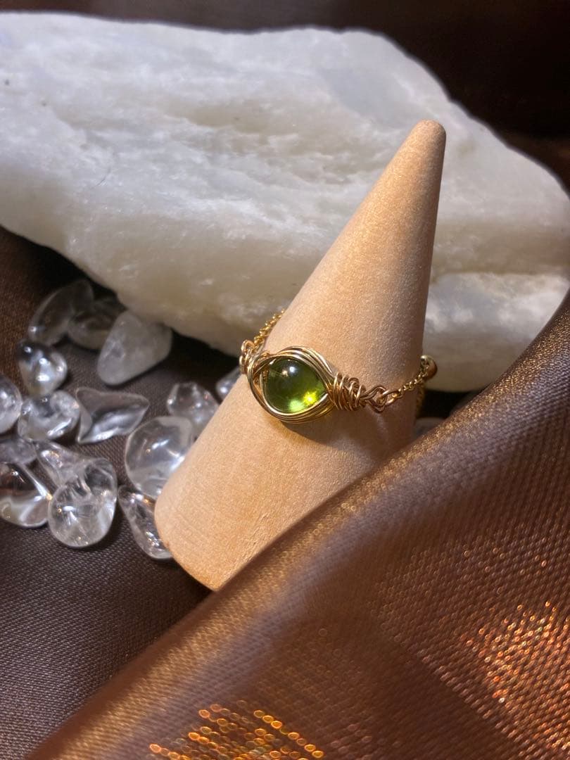 パキスタン産 ペリドット チェーンリング
