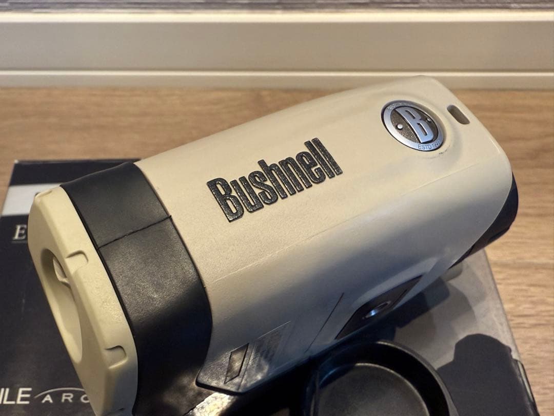 【極上品】Bushnell製 ライトスピード エリート 1M 1600 距離計
