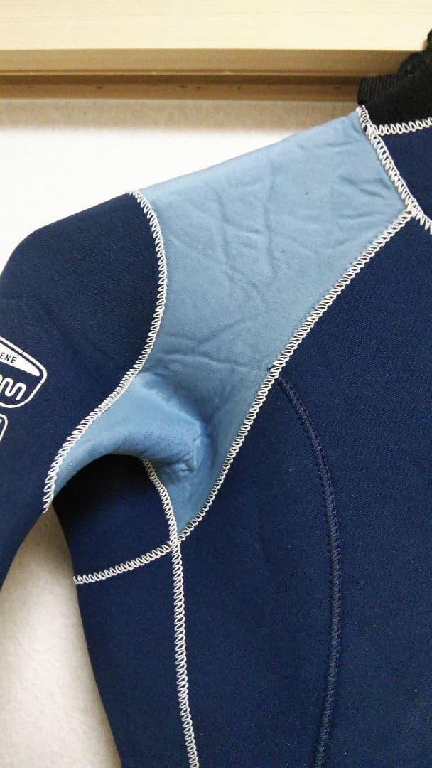 ウェットスーツ レディース　Mサイズ