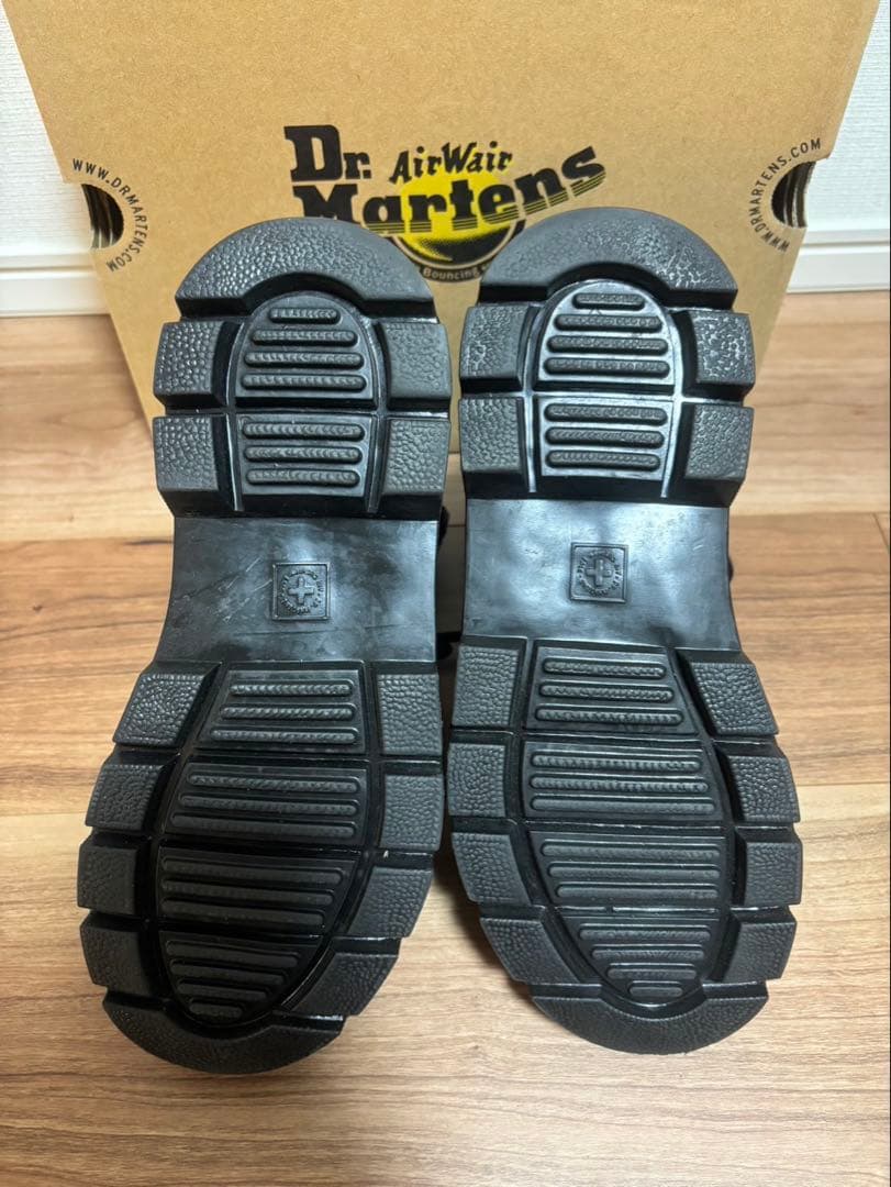 Dr. Martens COMBS TECH ミリタリーブーツ