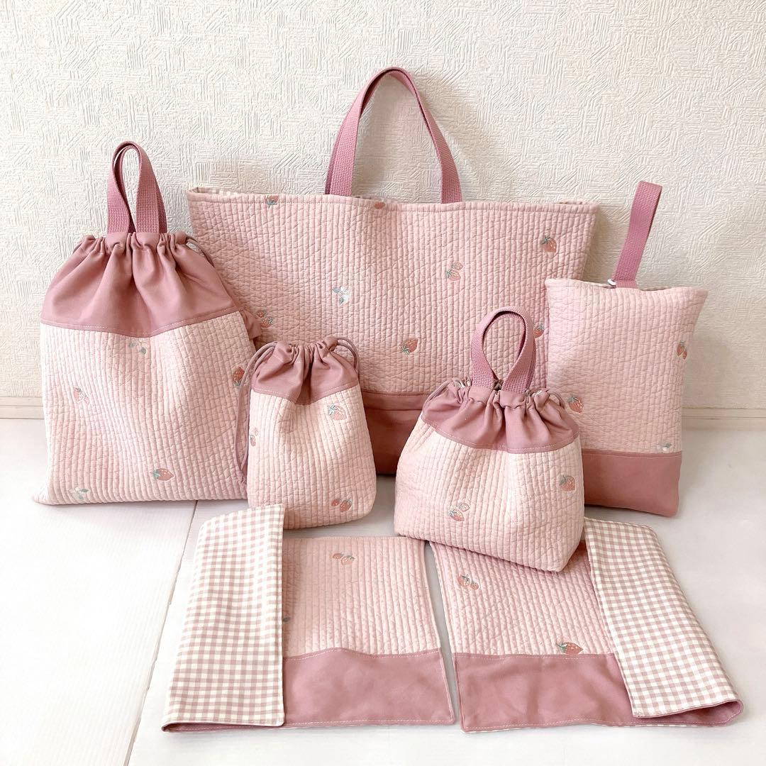 レッスンバッグ 上履き入れ　体操服袋　コップ袋　お弁当袋　ランチョンマット✖️2