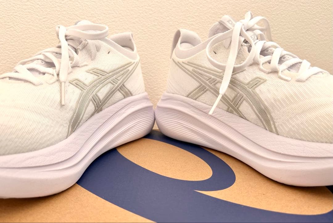 靴 ASICS GEL-NIMBUS 27 24.5cm