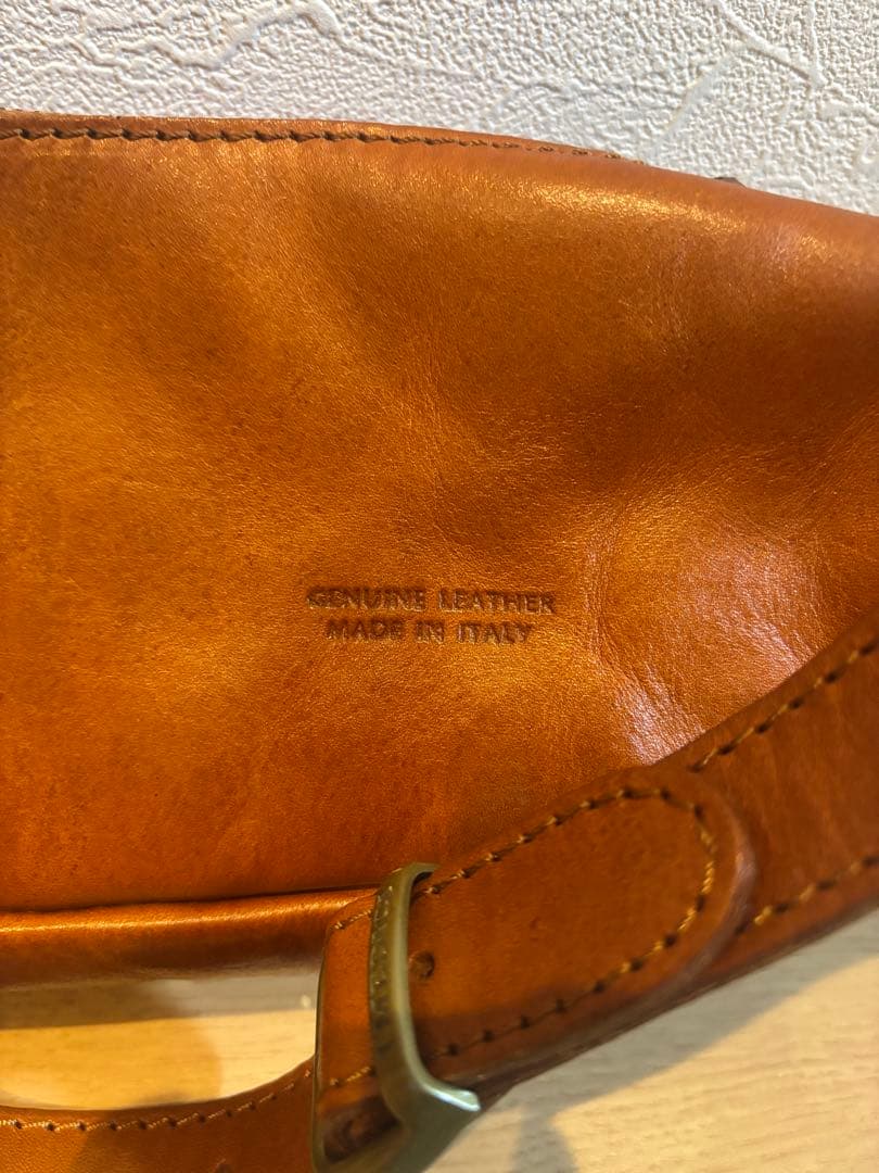 I MEDICI ラージファニーウエストバッグ　イタリア製レザー ボディバッグ