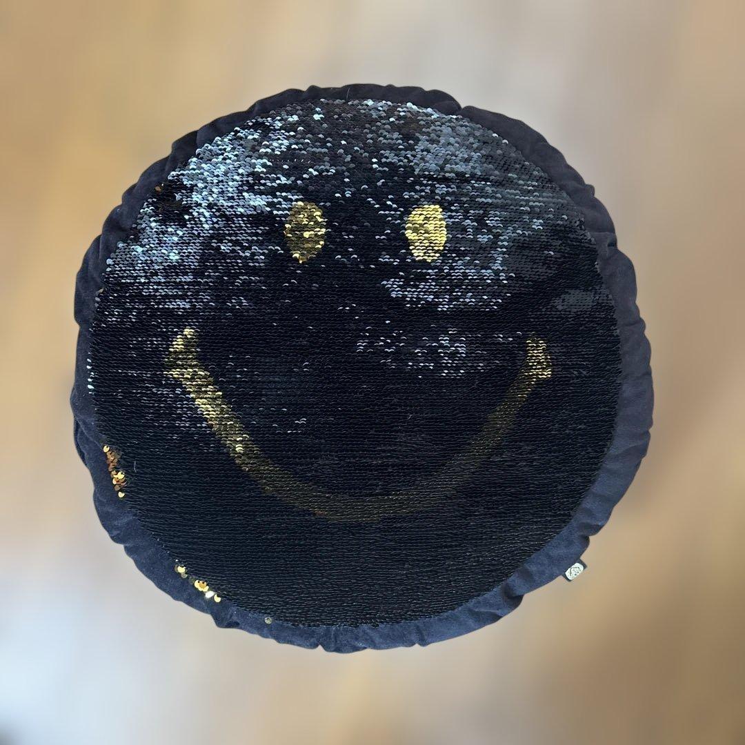 ３つセット　スマイリーフェイス リバーシブルクッション　スパンコール