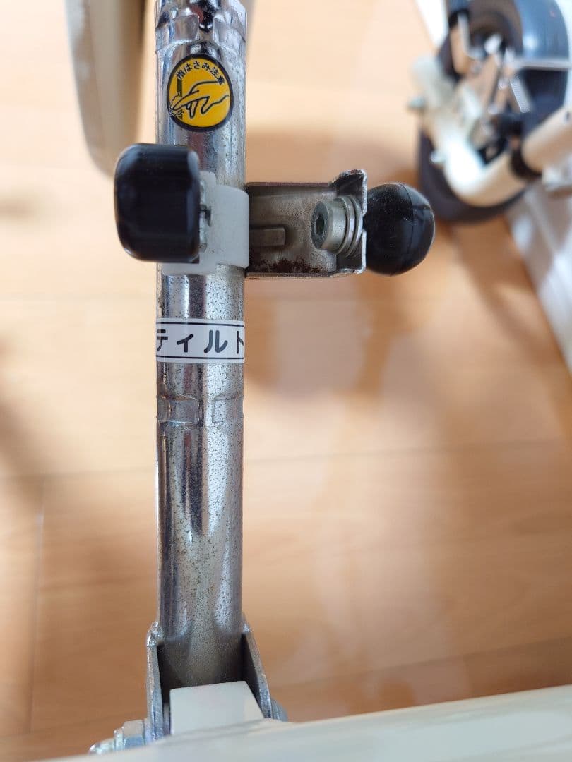 姿勢保持機能付　歩行器　プロスター　Sサイズ