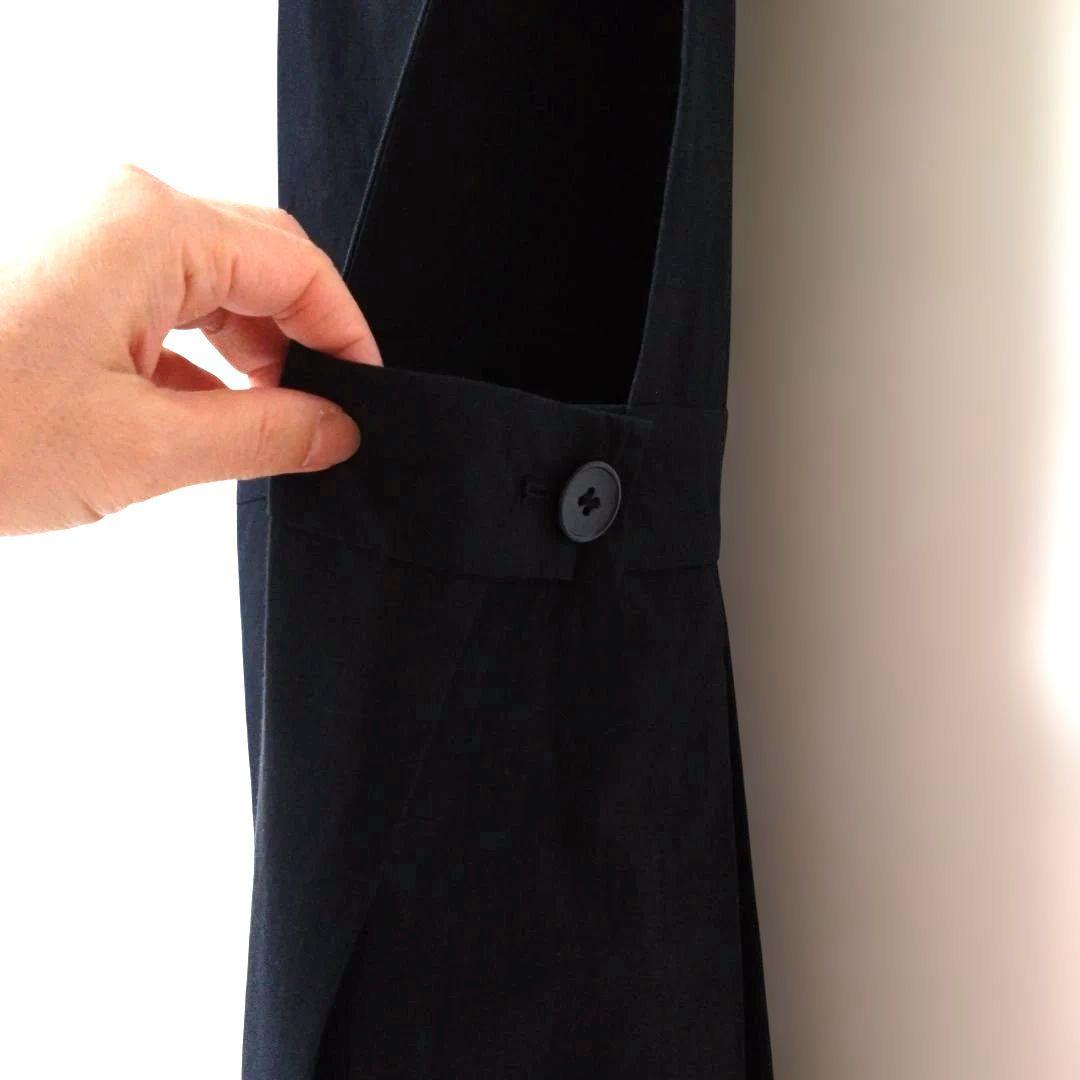 【美品】Cion ブラック Vネック コットンジャンパースカート