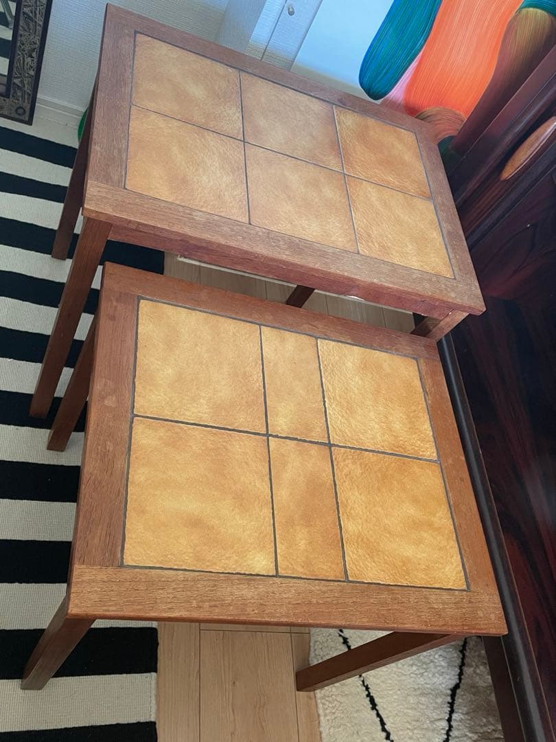 デンマーク　タイルトップ　ネストテーブル