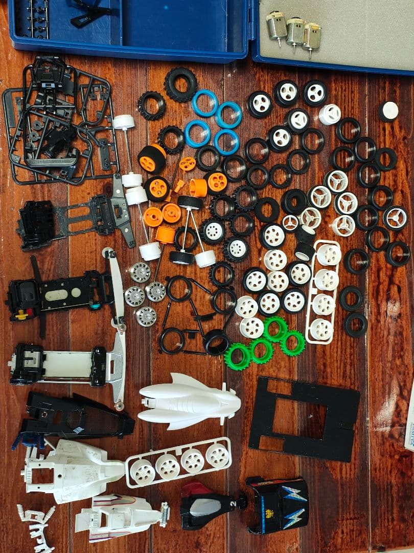 再出品　ジャンク？お宝？ミニ四駆セット